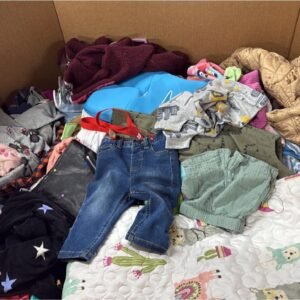 Baby Clothes & Shoes Pallets - Image 4