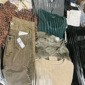 Nordstrom Clothing Pallets - Image 8