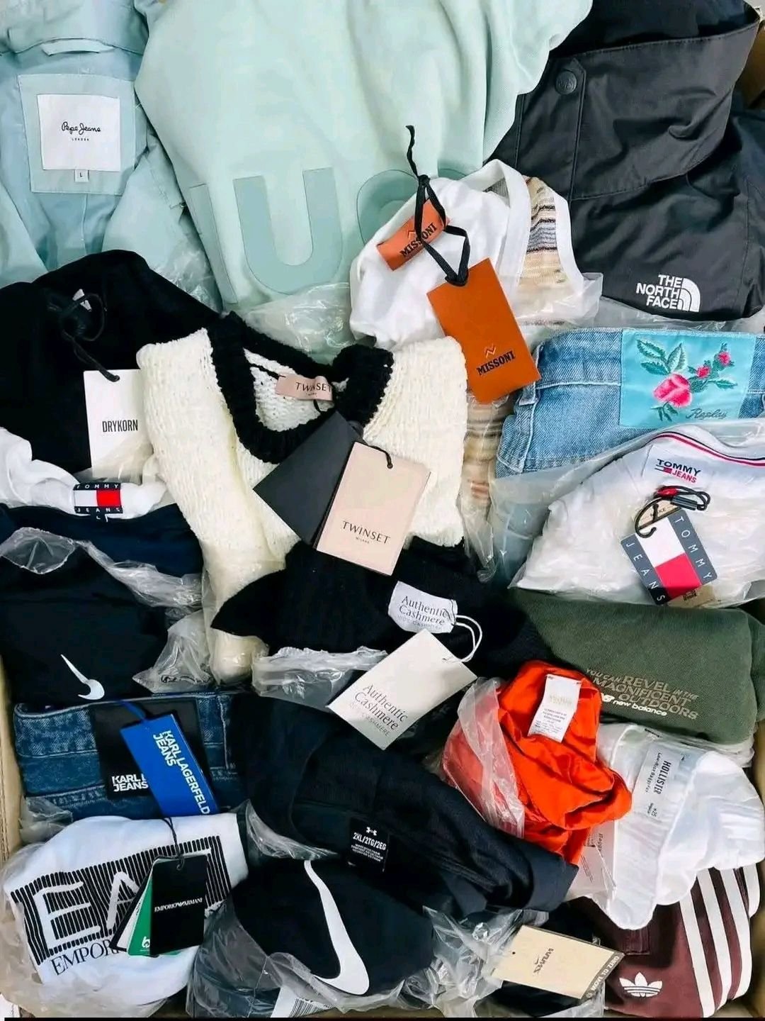 Spring Summer Clothing Pallets for Sale - Image 12