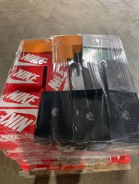 Nike Liquidation Pallets - Image 6