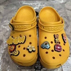 Crocs Pallet – 300 Pairs Bulk Footwear Wholesale Crocs Shoes - Image 26