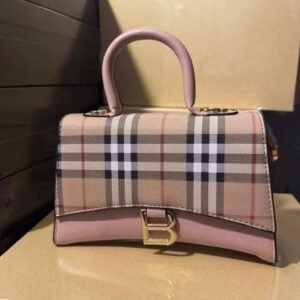 Branded Ladies Handbags Pallet – 200 Pieces Luxury Designer Bags Wholesale - Image 16