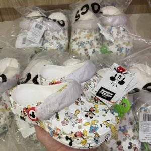 Crocs Pallet – 300 Pairs Bulk Footwear Wholesale Crocs Shoes - Image 16